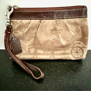 Coach Horse & Carriage Y2K Wristlet – Khaki Jacquard with Leather Trim